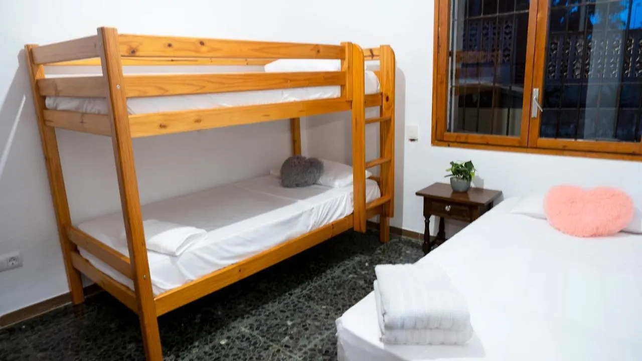 Chalet Cerca A La Playa Con Jardin Y Barbacoa Tarragona Semesterbostad