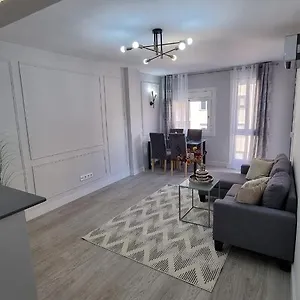 Precioso Piso En El Centro De Apartamento